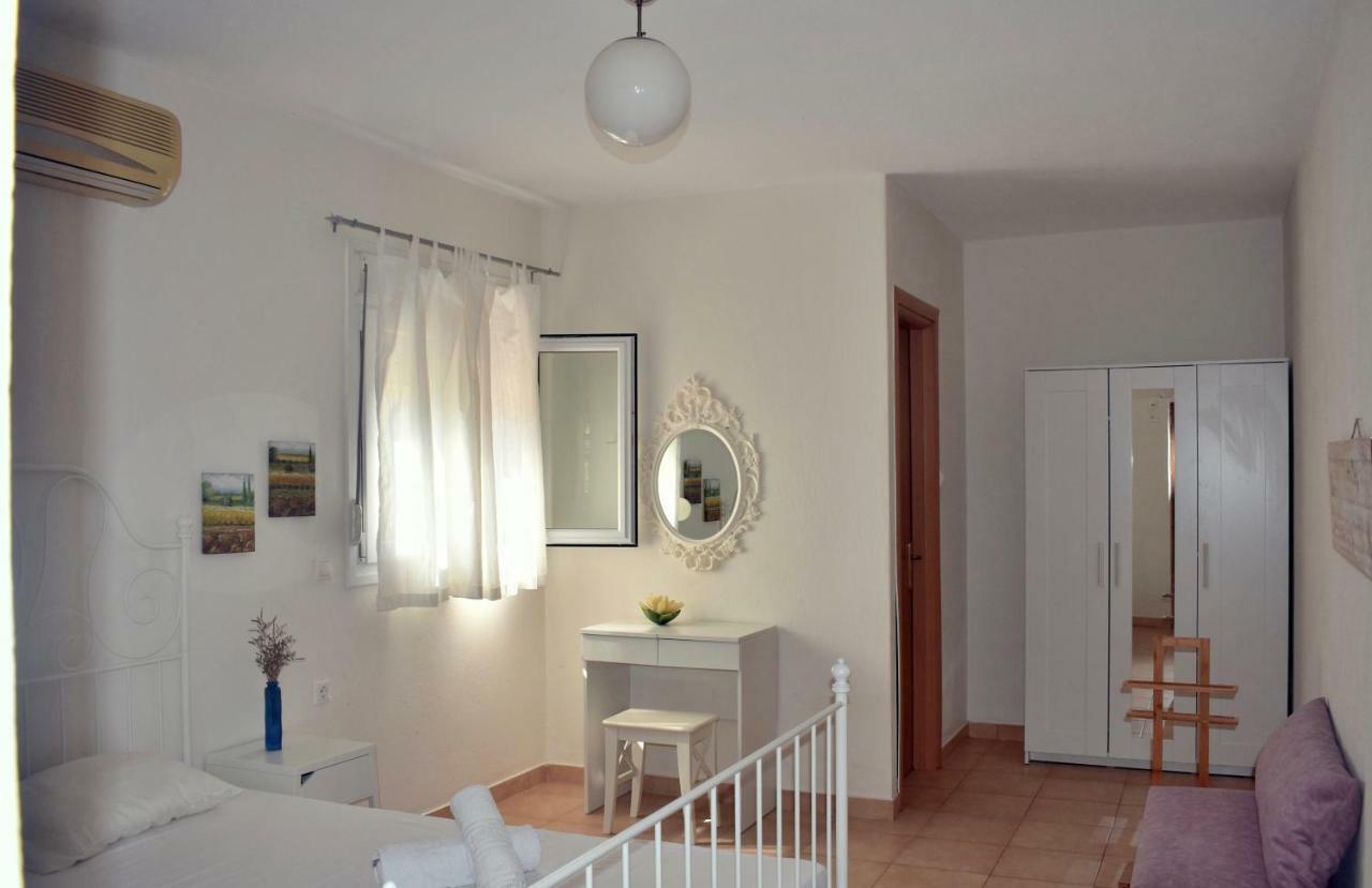 Studio Artemis Ormos Panagias Buitenkant foto